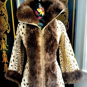 Vintage Mod leopard coat